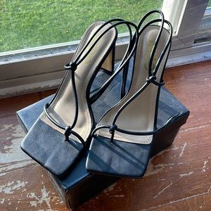 MARBLE SQUARE TOE KNOT DETAIL HEEL *BRAND NEW*